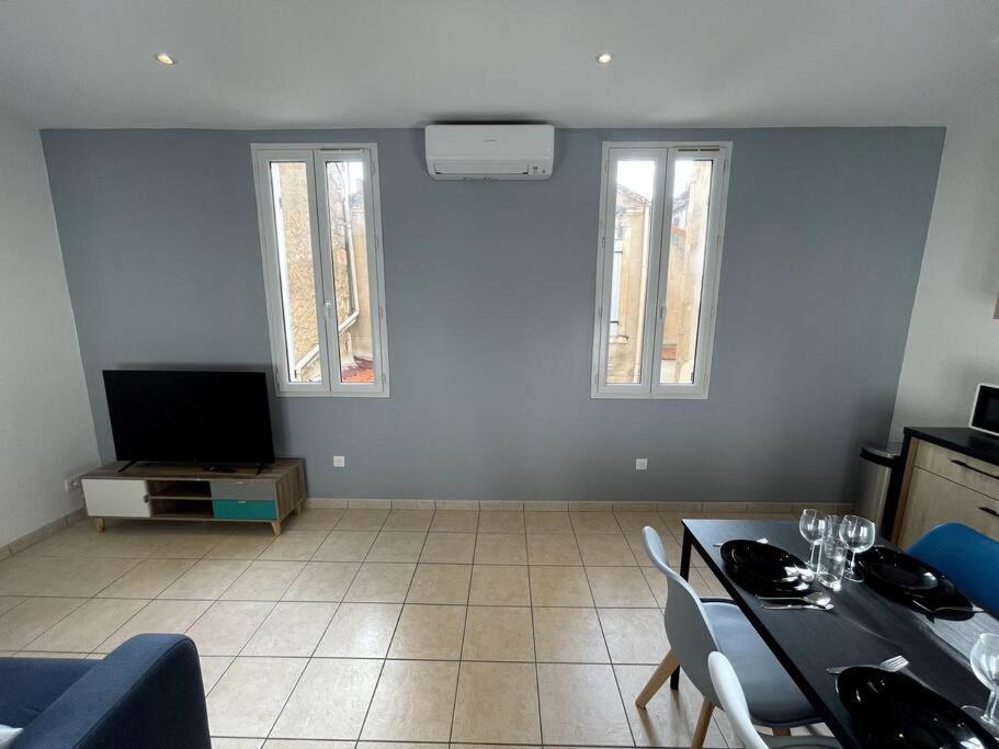 Appartement T2 Pour 3 Personnes Marseilles Exterior foto