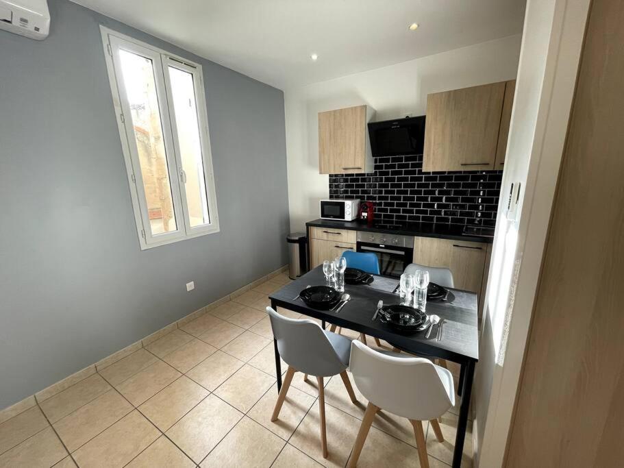 Appartement T2 Pour 3 Personnes Marseilles Exterior foto